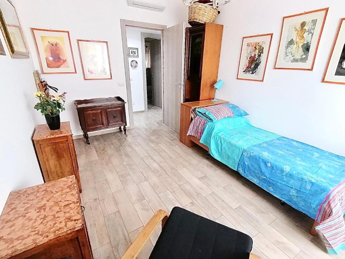 Relax Zambrini Apartman Lido di Ostia Kültér fotó