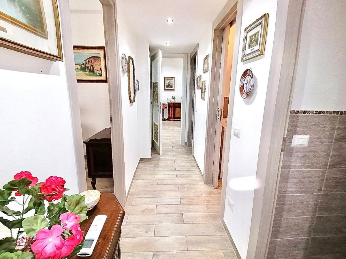 Relax Zambrini Apartman Lido di Ostia Kültér fotó
